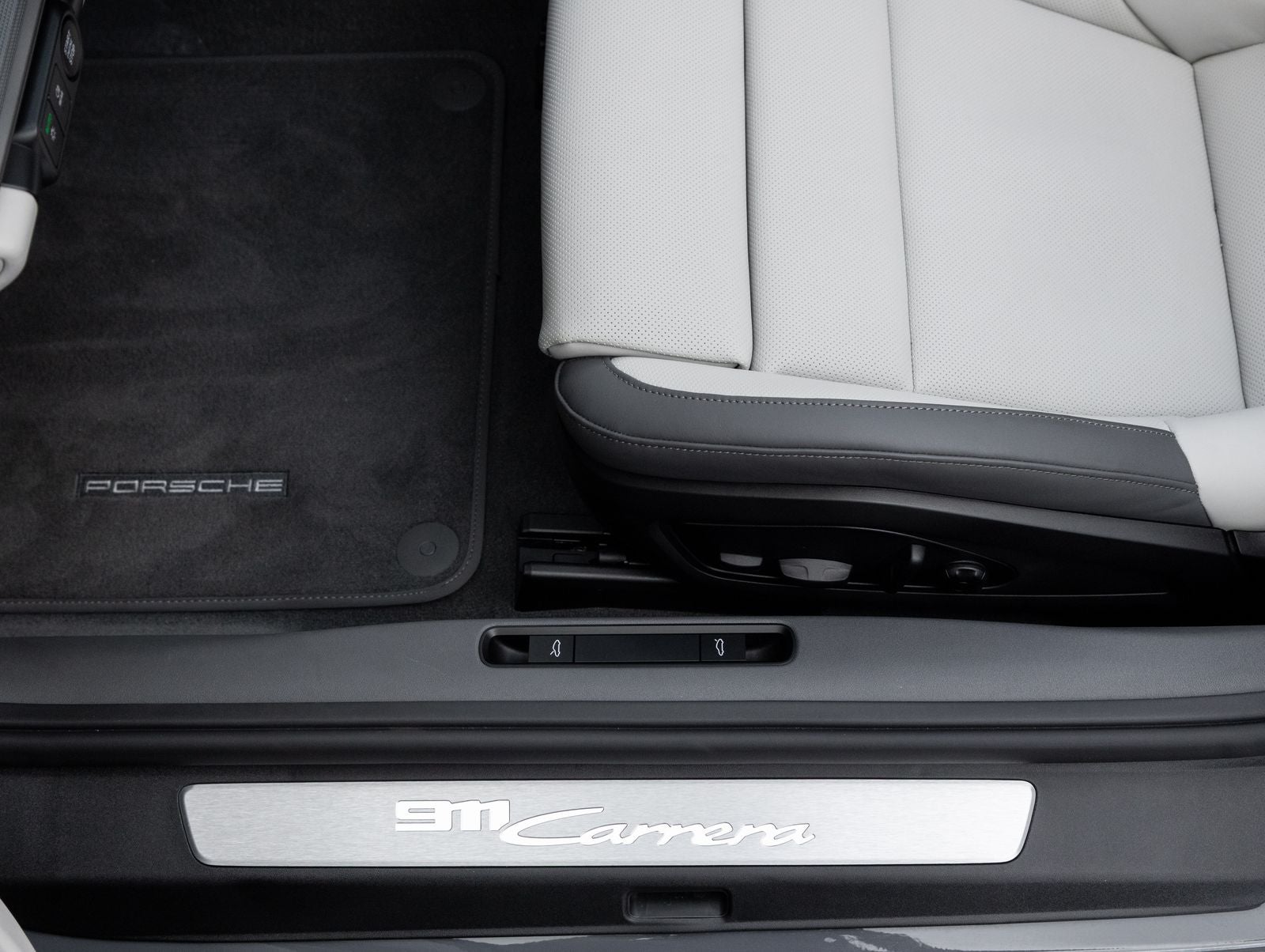 2026 Porsche 911 Carrera Cabriolet