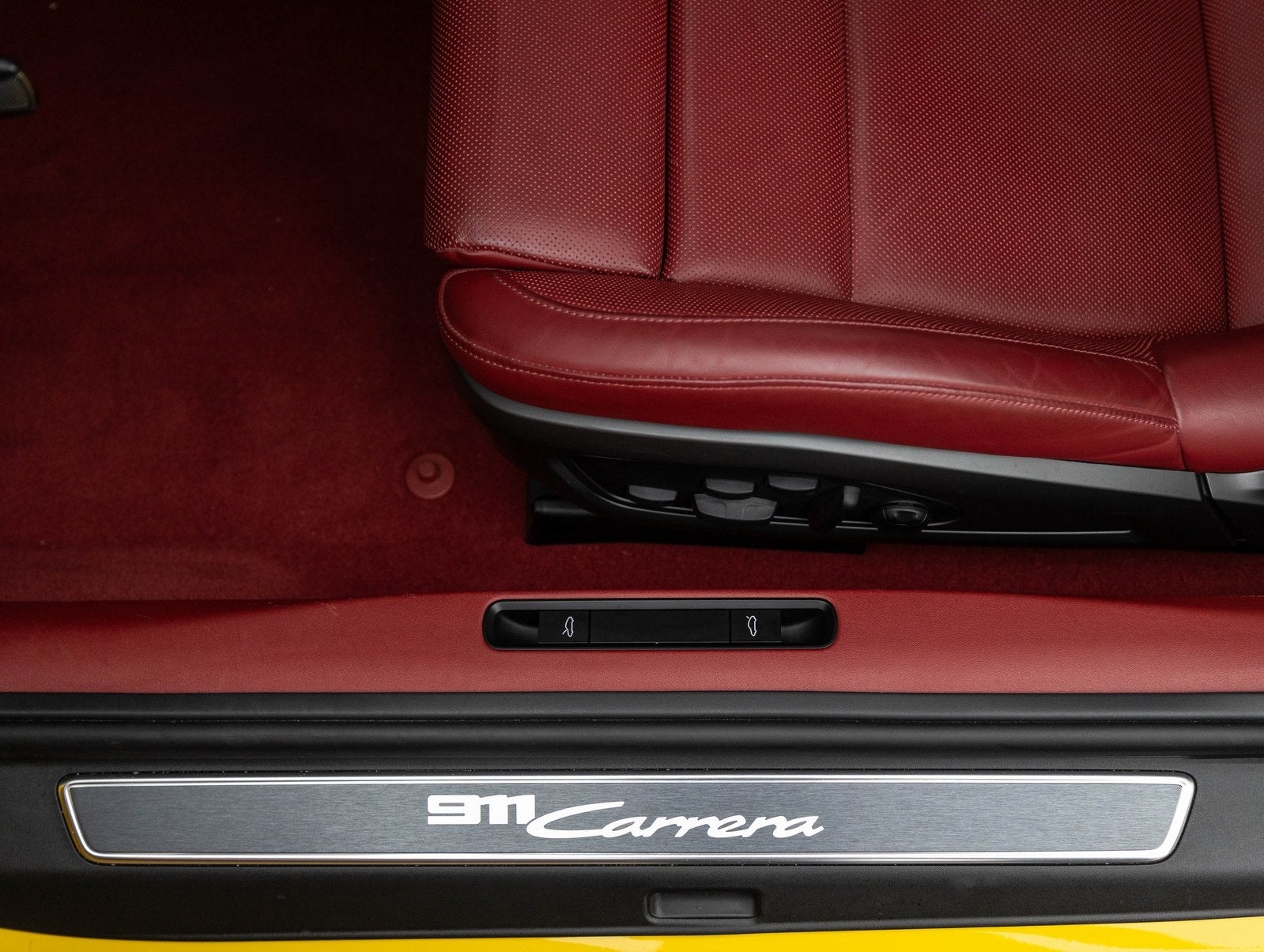 2023 Porsche 911 911 Carrera Cabriolet (MY23)