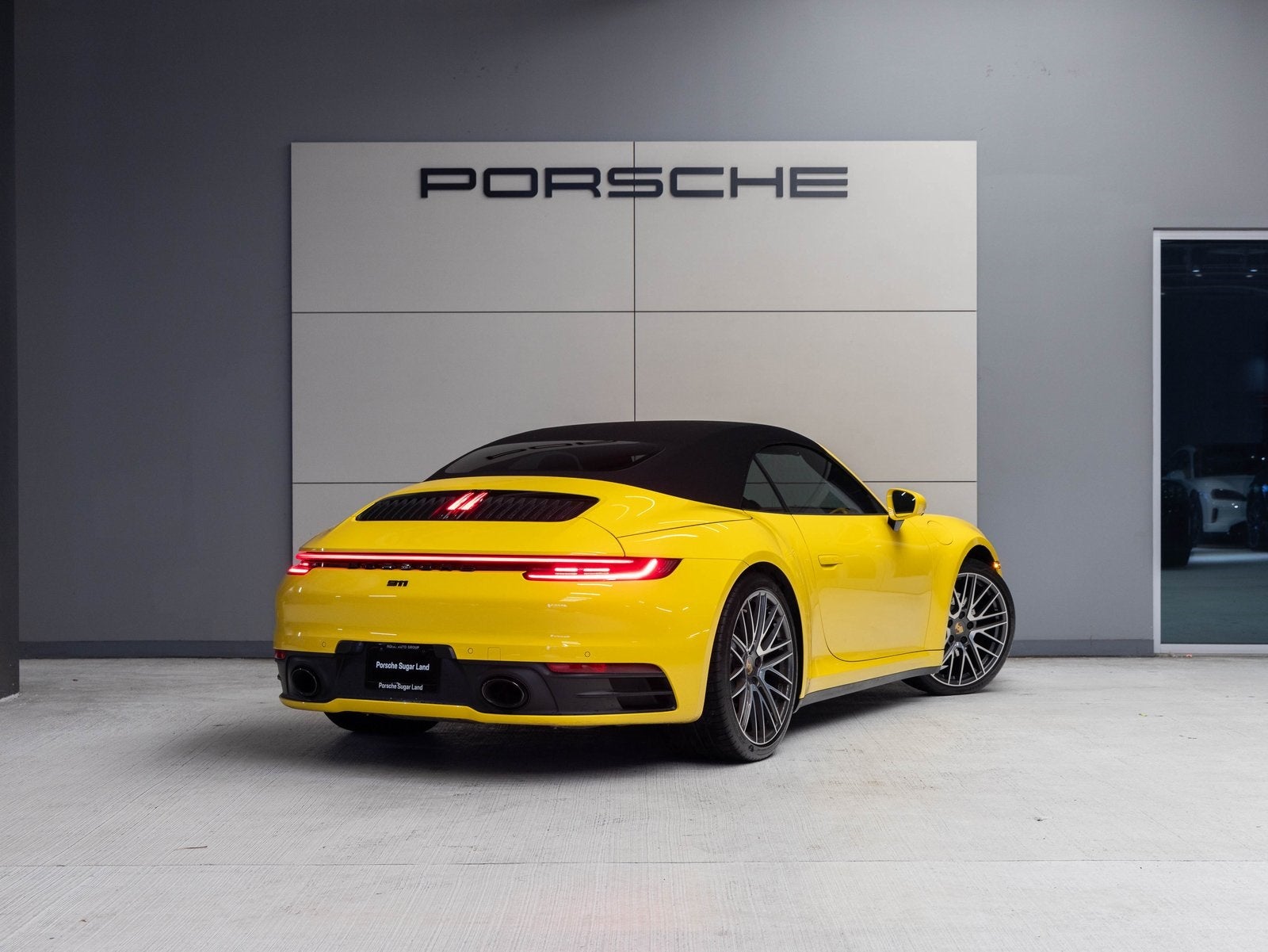 2023 Porsche 911 911 Carrera Cabriolet (MY23)
