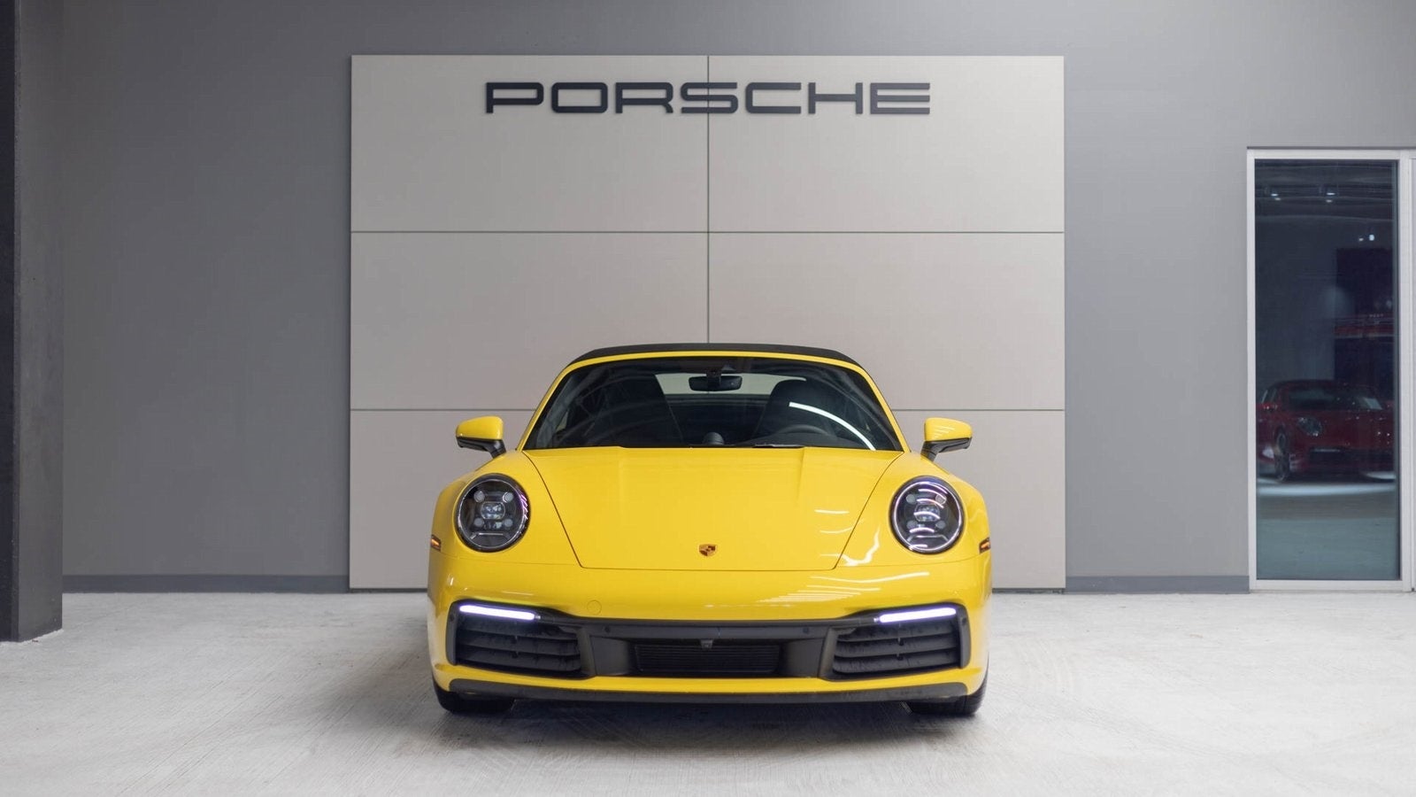 2023 Porsche 911 Carrera