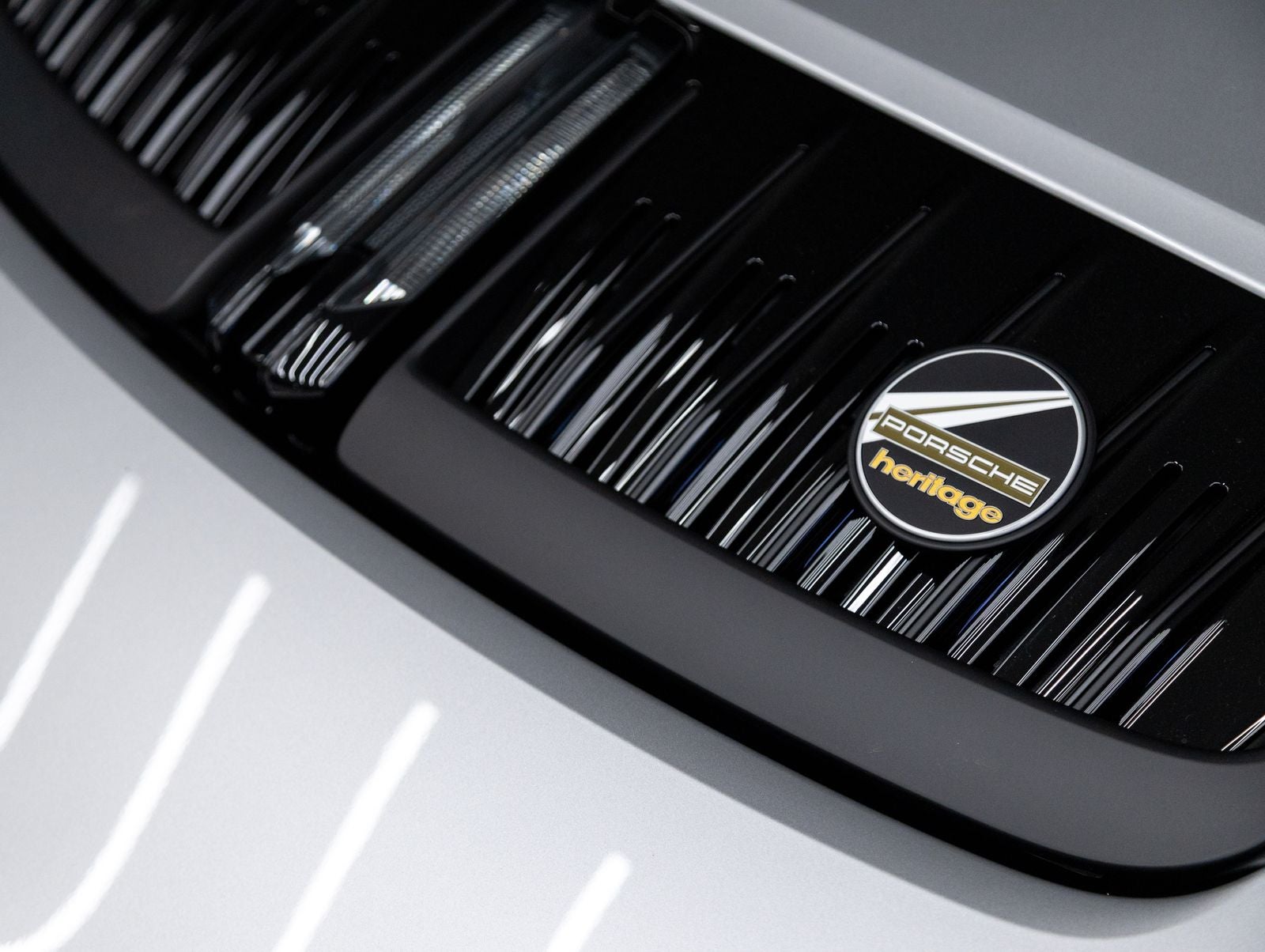 2026 Porsche 911 Spirit 70