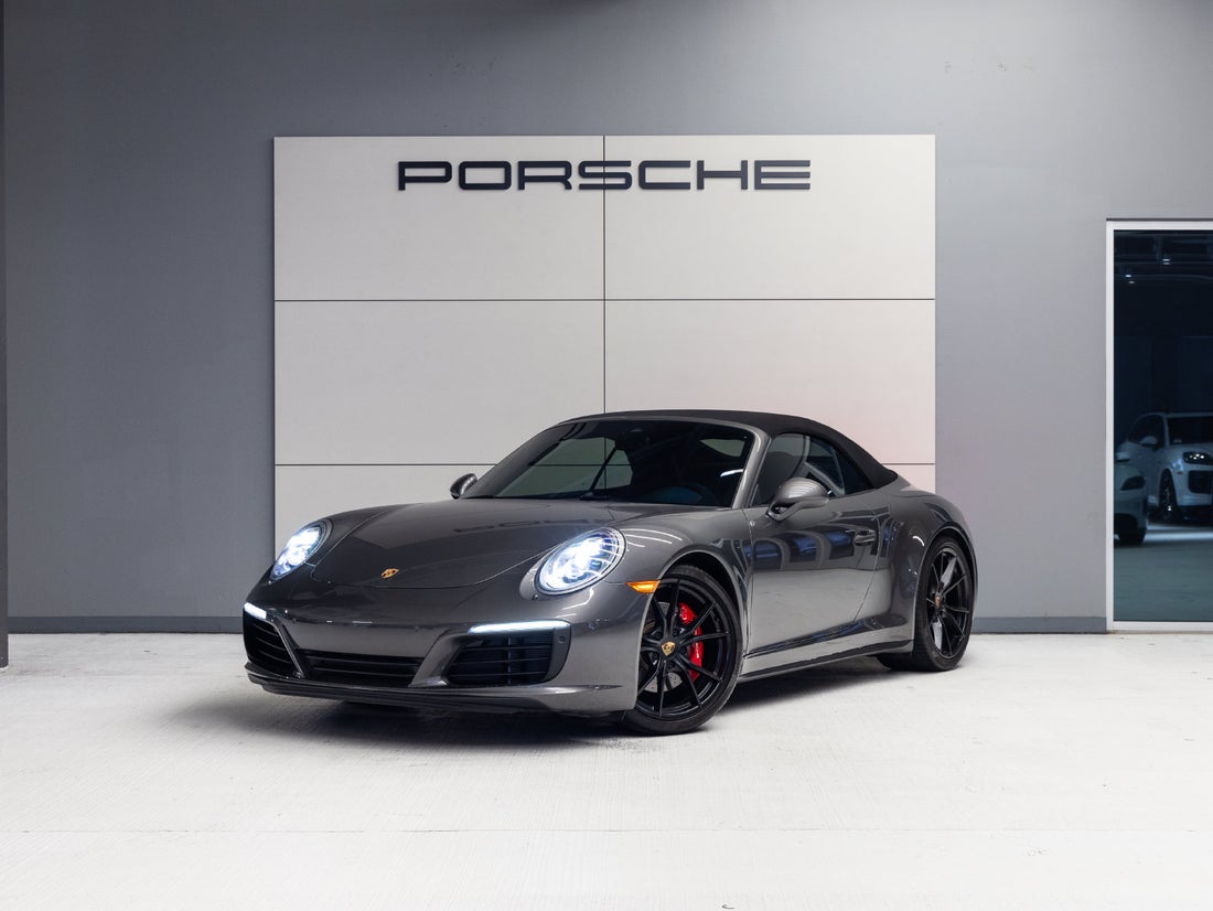 2017 Porsche 911 Carrera 4S Cabriolet