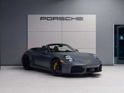 2025 Porsche 911 Carrera GTS Cabriolet