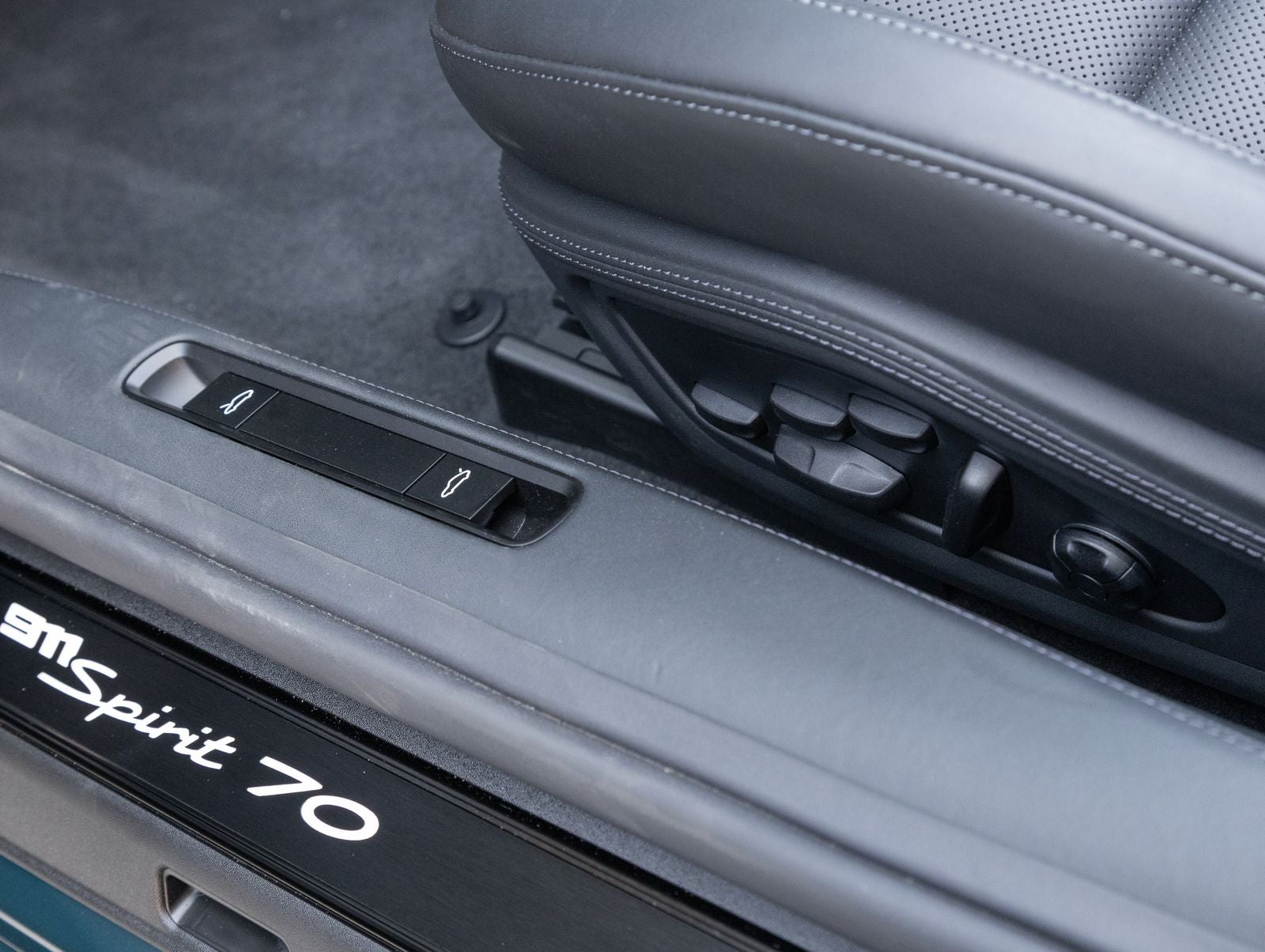 2026 Porsche 911 Spirit 70