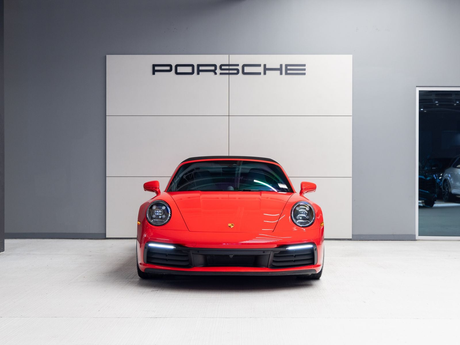 2023 Porsche 911 Carrera S Cabriolet
