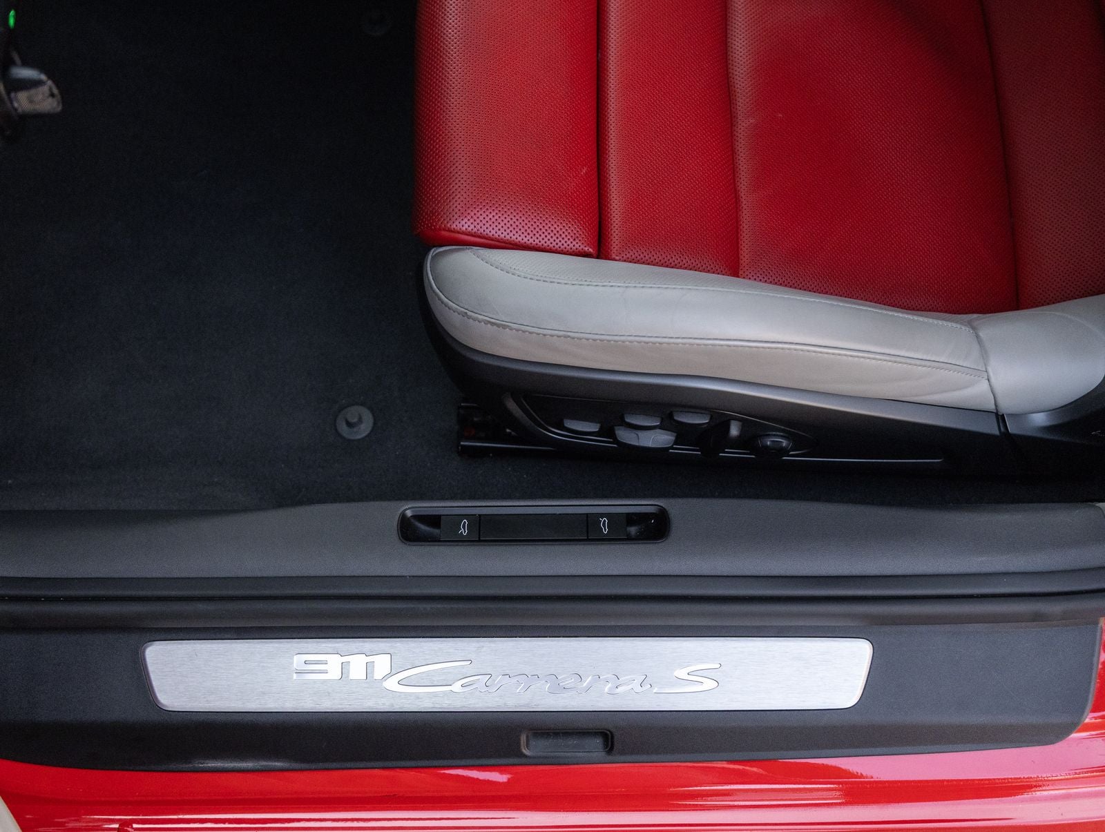 2023 Porsche 911 Carrera S Cabriolet