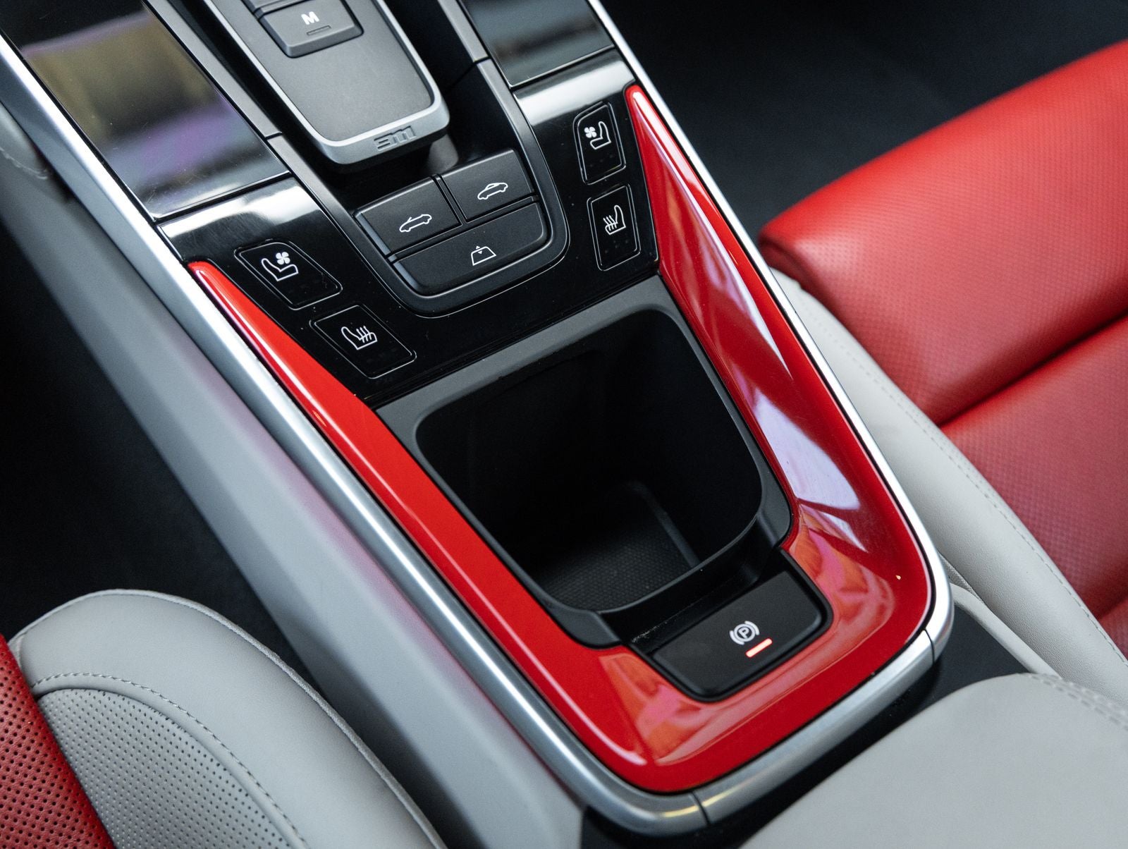 2023 Porsche 911 Carrera S Cabriolet