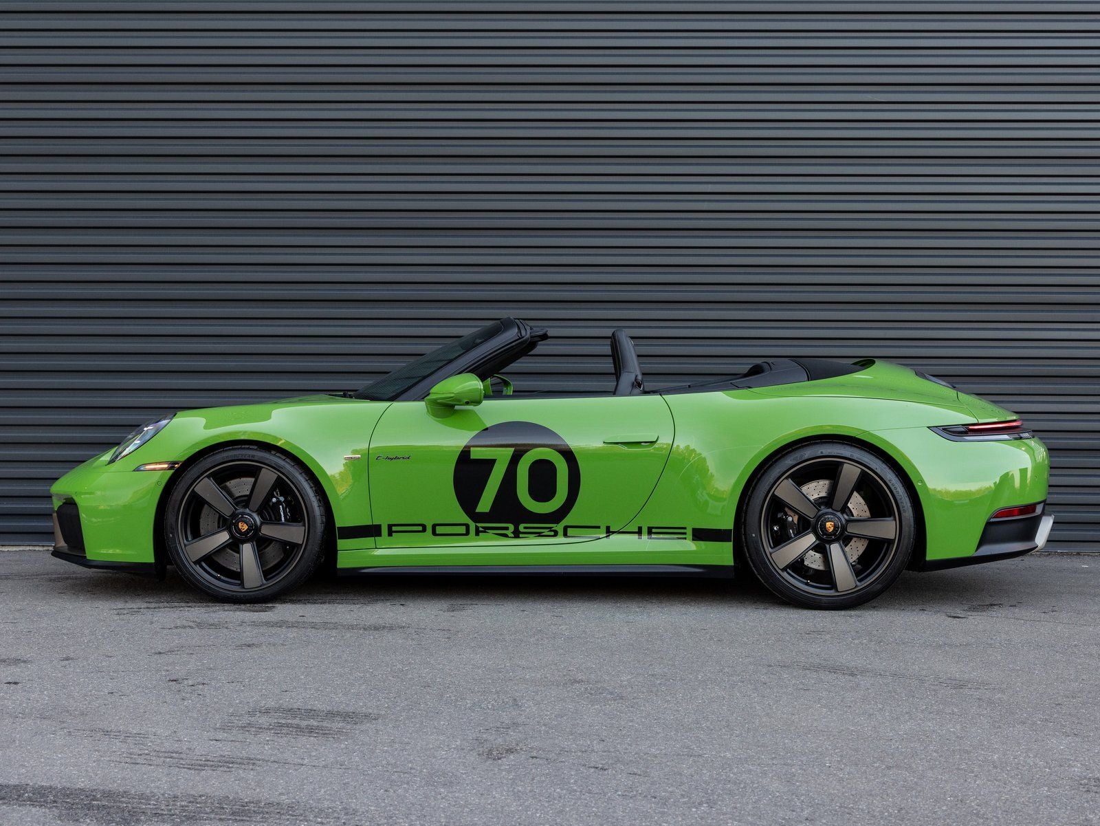 2026 Porsche 911 Spirit 70