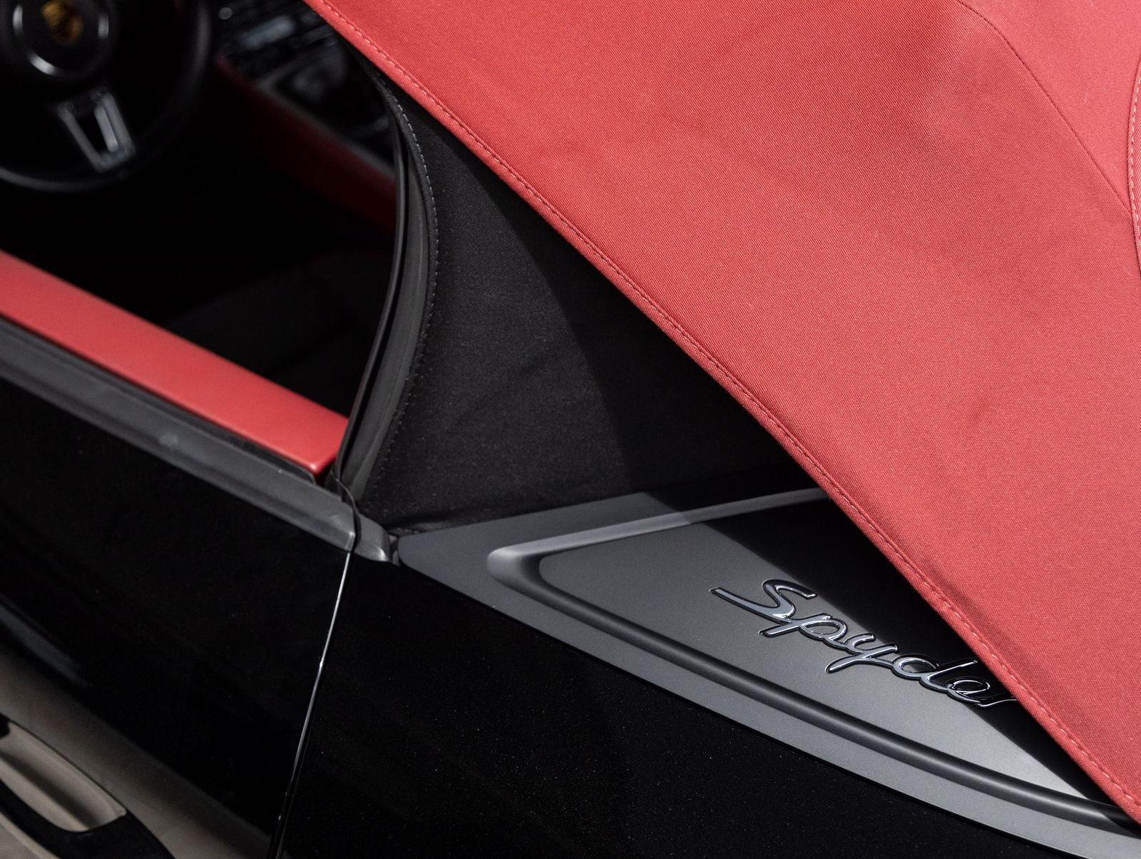 2021 Porsche 718 Spyder