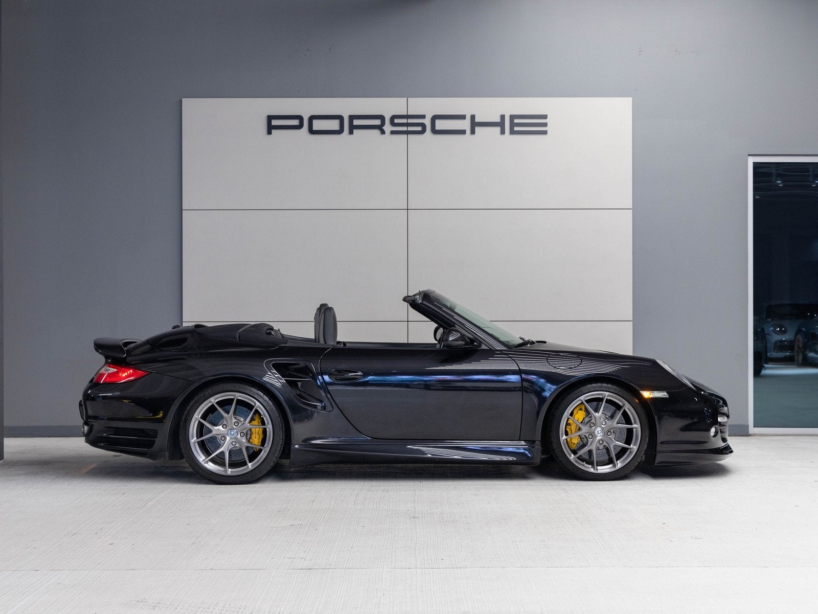 2011 Porsche 911 911 Turbo S Cabriolet