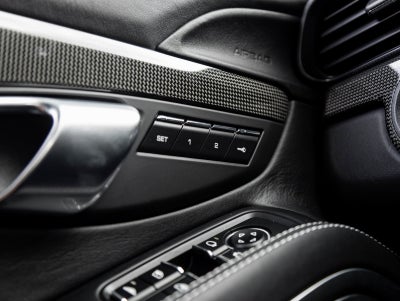 2018 Porsche 911 911 Turbo S Cabriolet