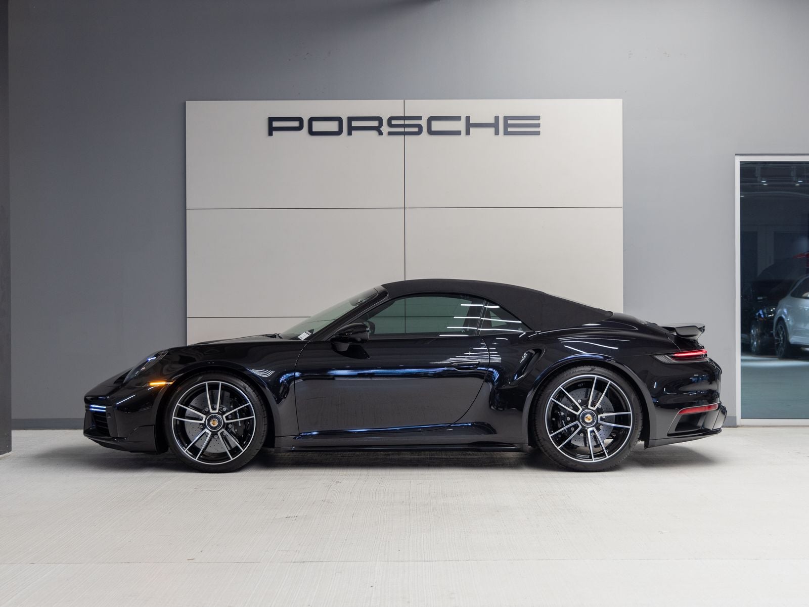 2025 Porsche 911 Turbo S Cabriolet