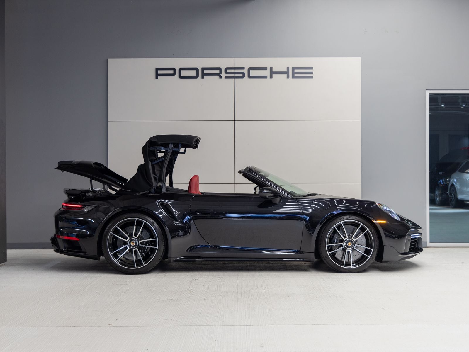 2025 Porsche 911 Turbo S Cabriolet