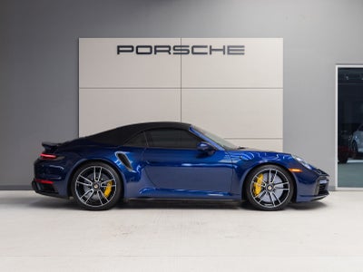 2022 Porsche 911 911 Turbo S Cabriolet (MY22)