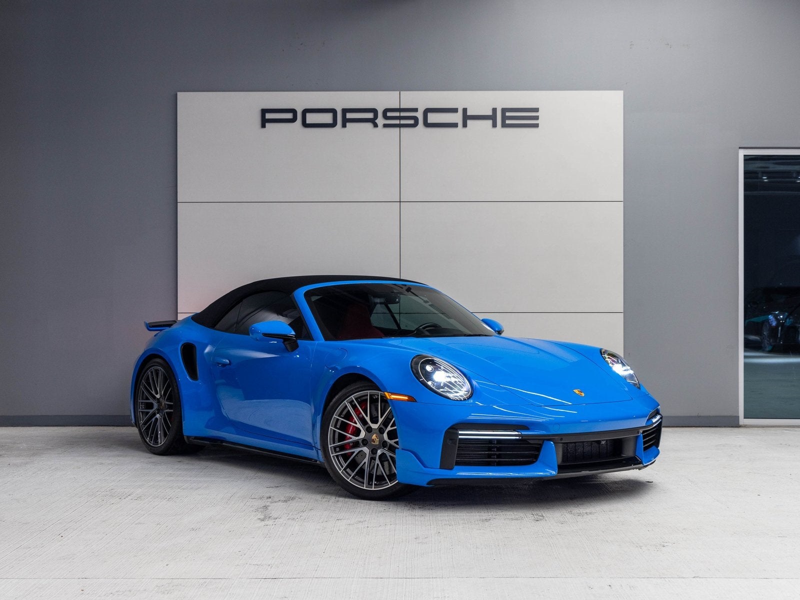 2023 Porsche 911 911 Turbo Cabriolet (MY23)