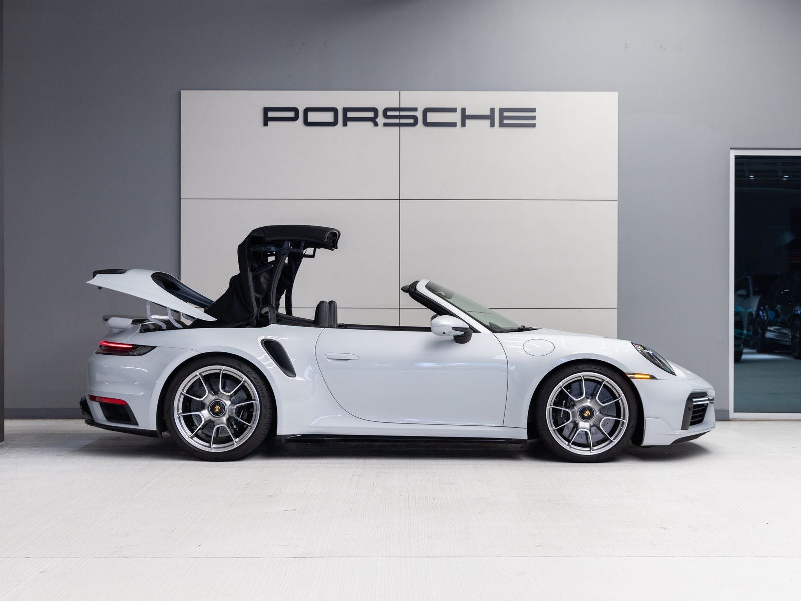 2025 Porsche 911 Turbo S Cabriolet