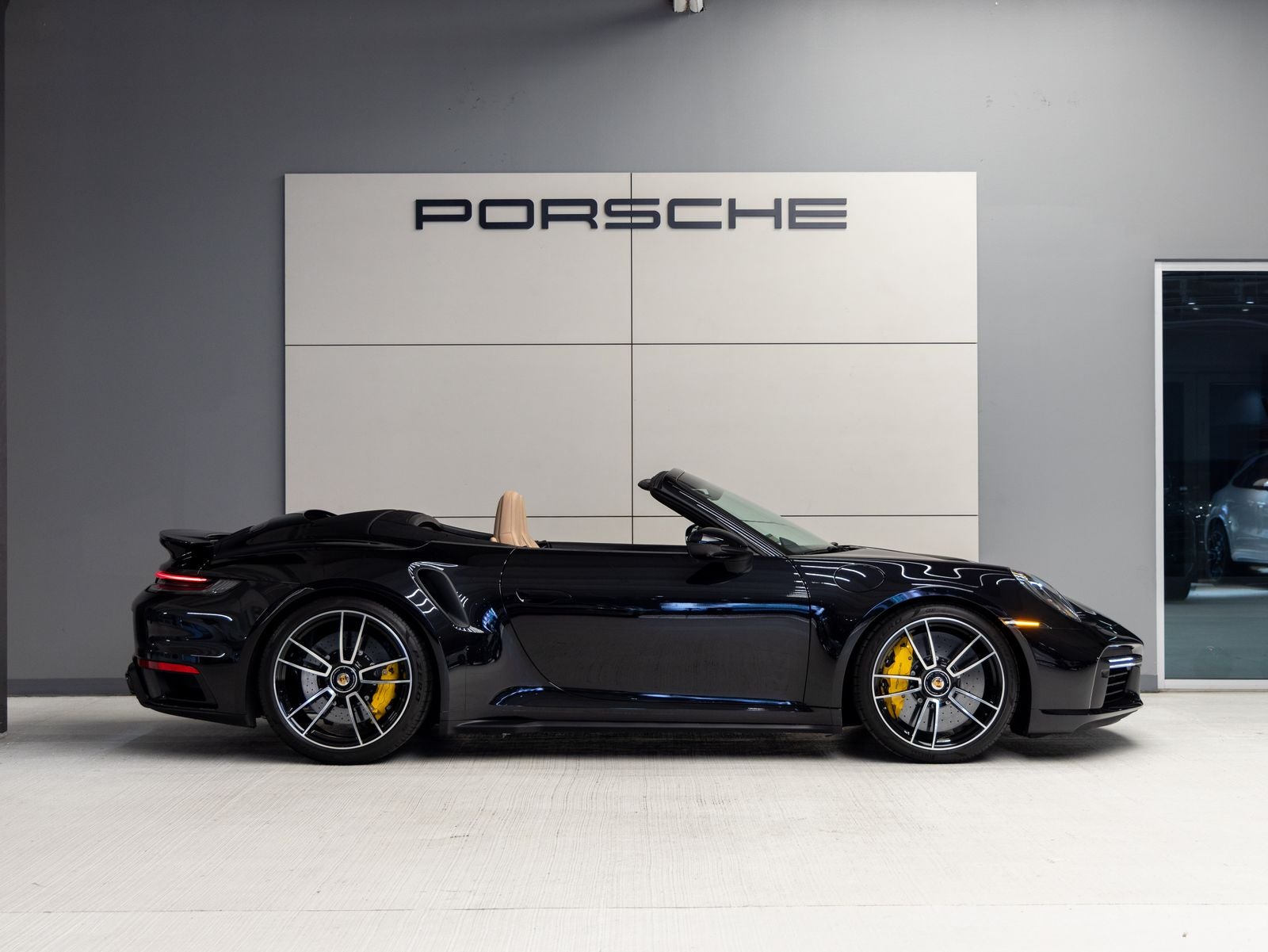 2024 Porsche 911 Turbo S Cabriolet