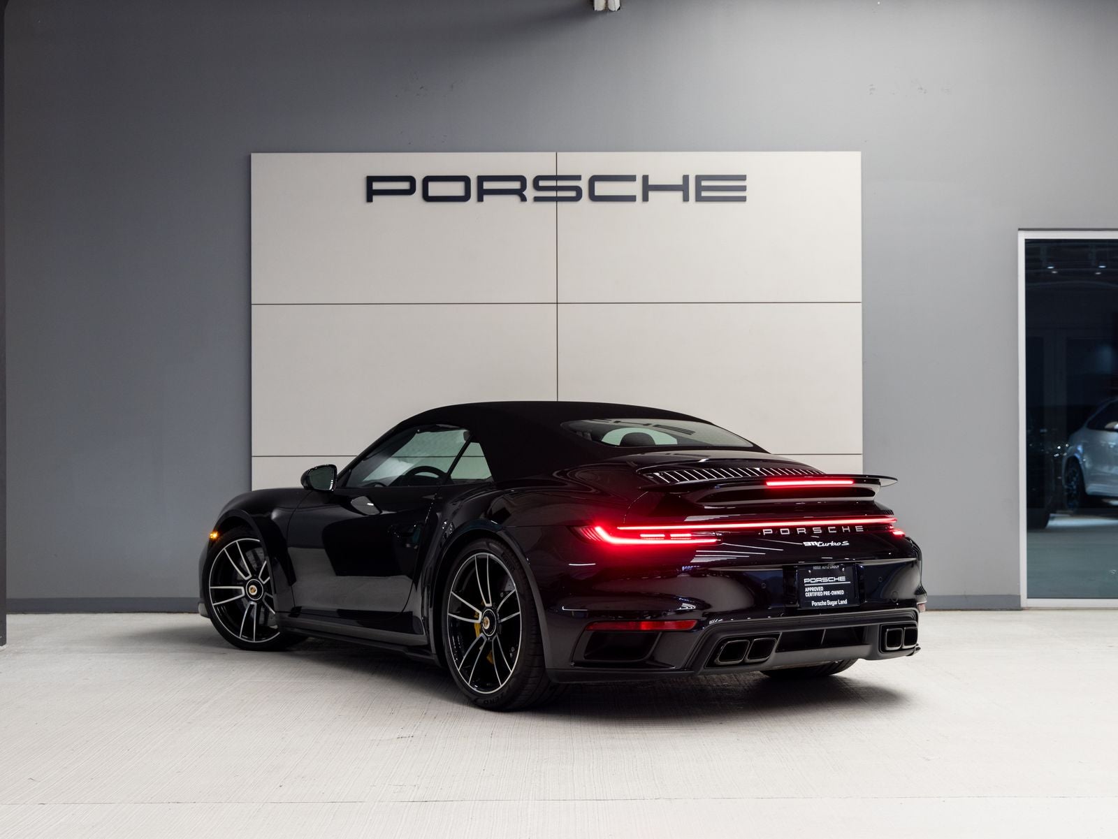 2024 Porsche 911 Turbo S Cabriolet