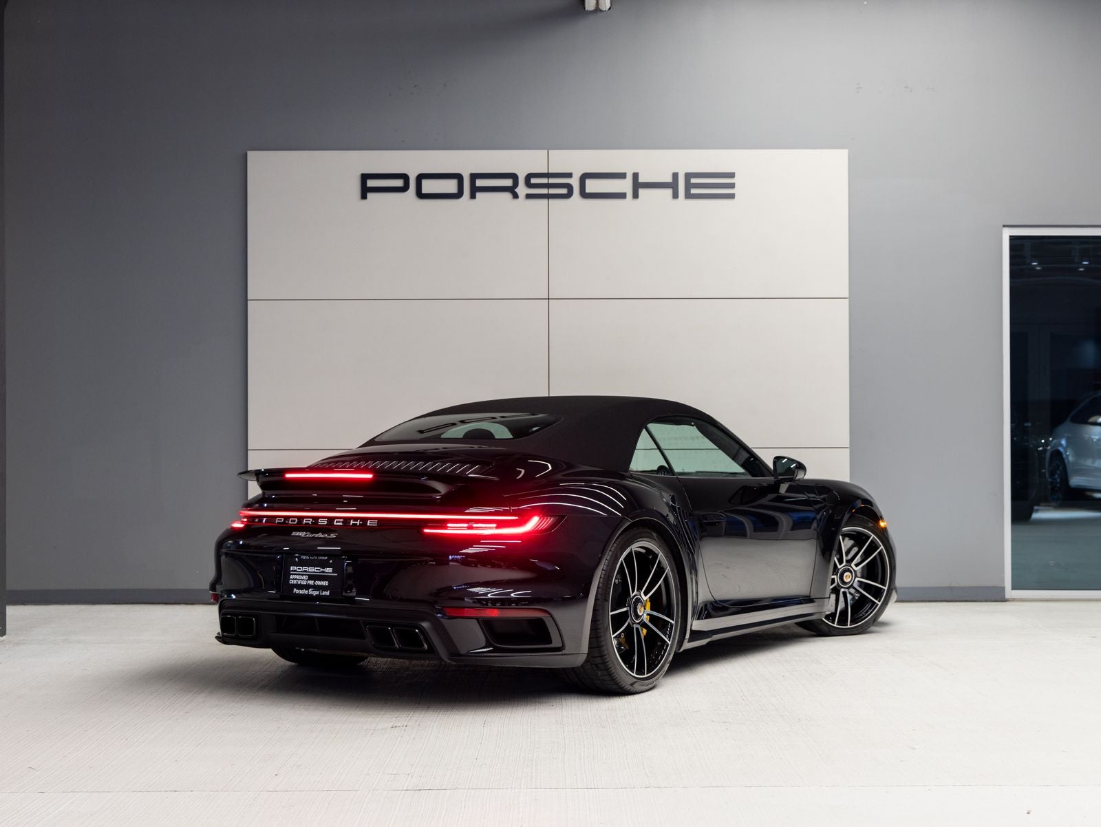 2024 Porsche 911 Turbo S Cabriolet