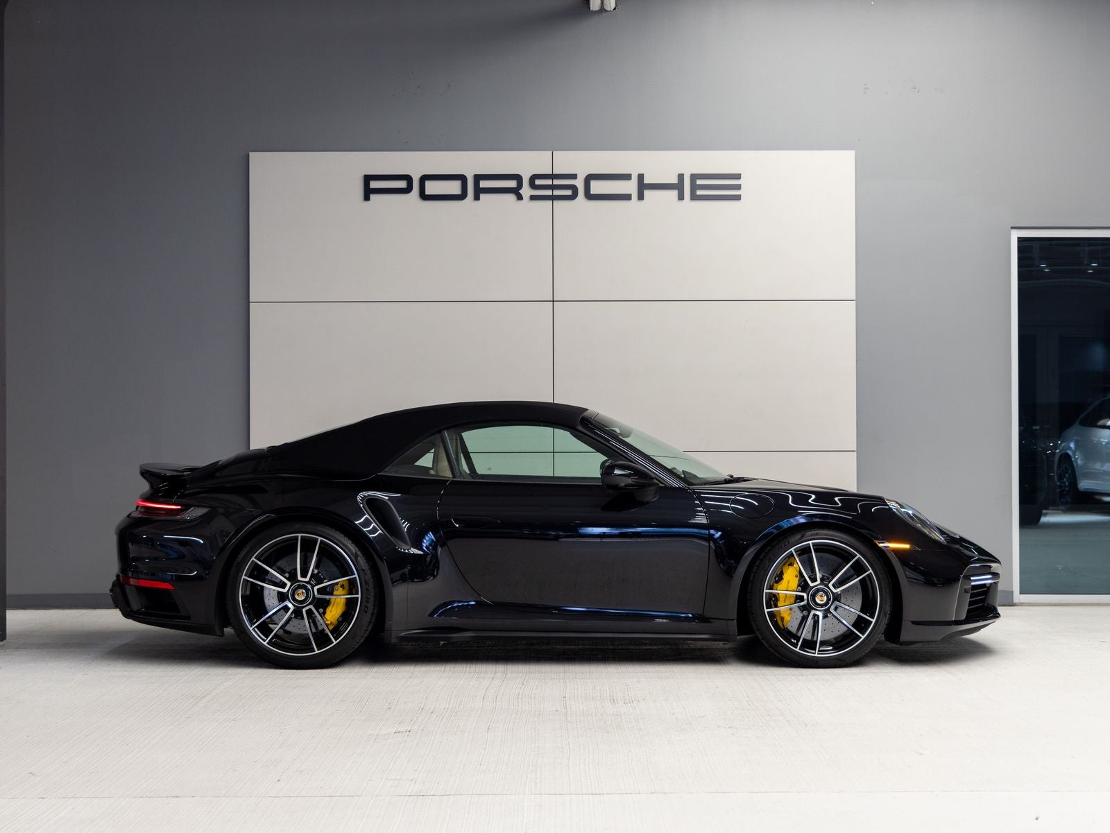 2024 Porsche 911 Turbo S Cabriolet