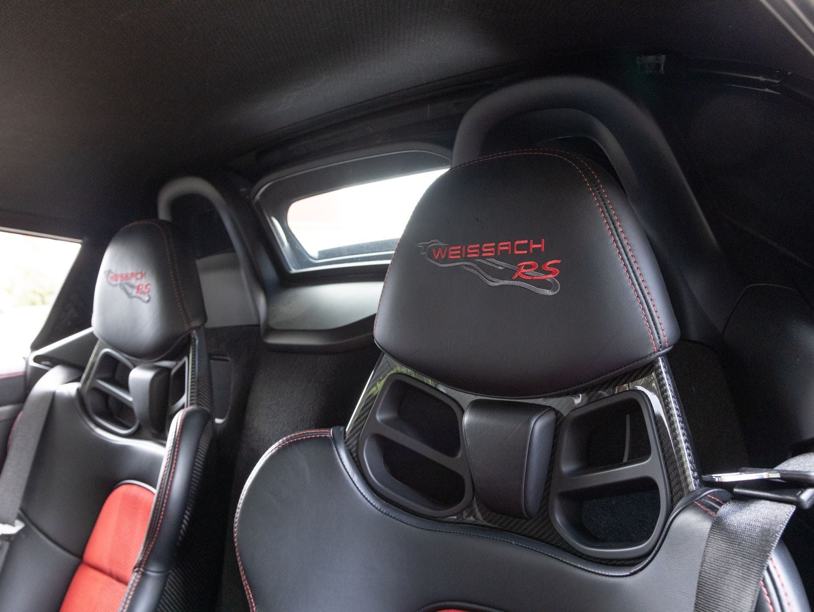 2025 Porsche 718 Spyder RS