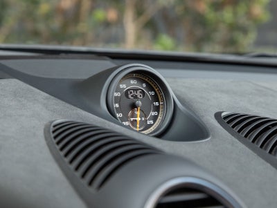 2025 Porsche 718 Spyder RS