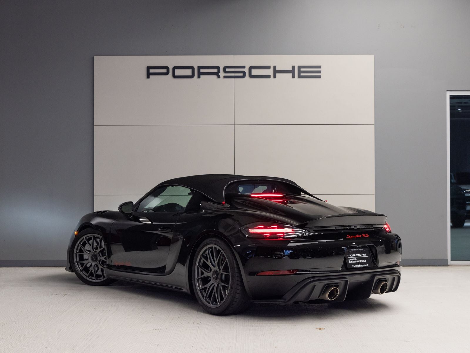 2025 Porsche 718 Spyder RS
