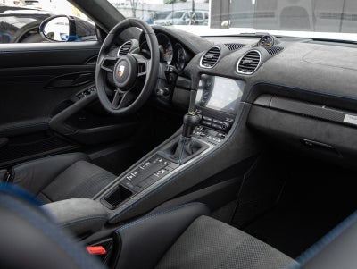 2025 Porsche 718 Spyder RS