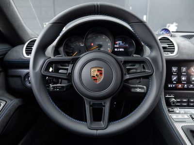 2025 Porsche 718 Spyder RS