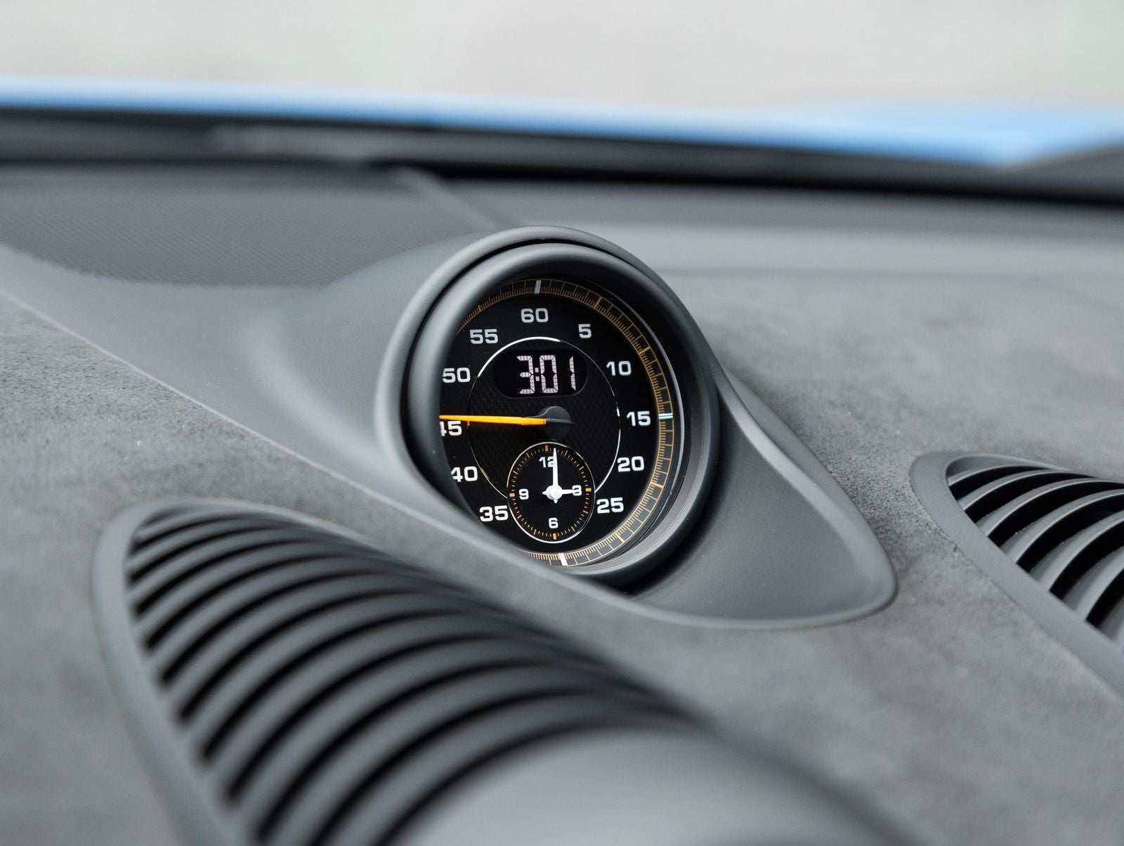 2025 Porsche 718 Spyder RS