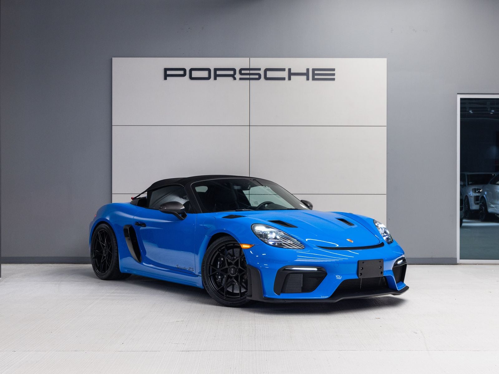 2025 Porsche 718 Spyder RS