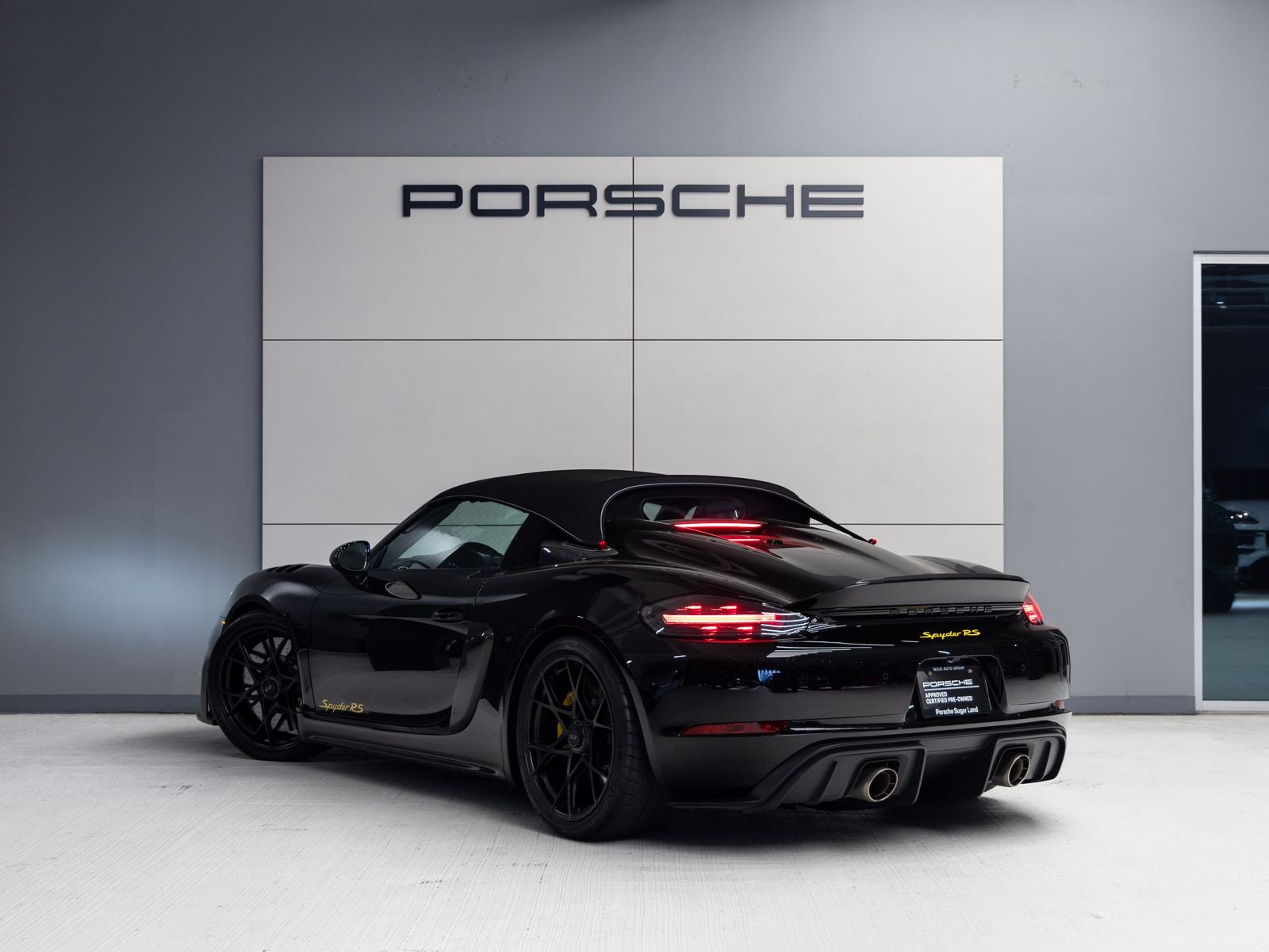 2025 Porsche 718 718 Spyder RS