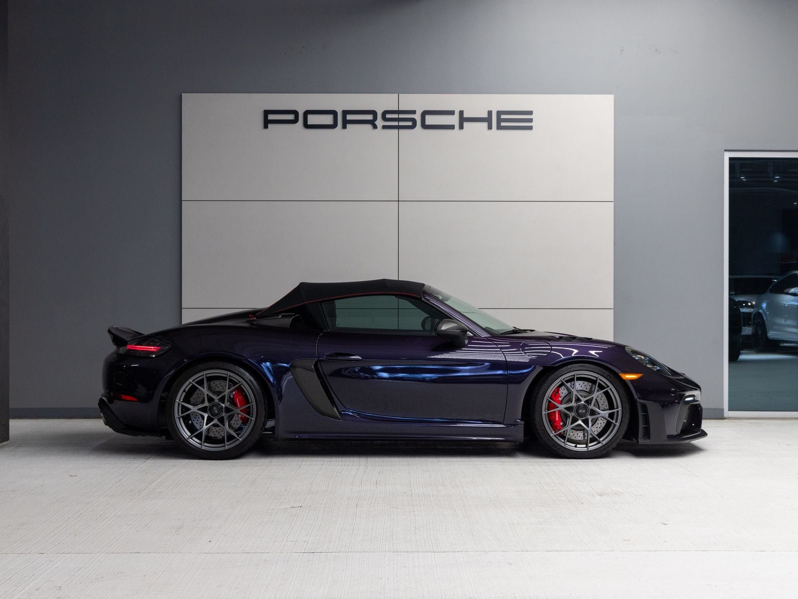 2024 Porsche 718 Spyder RS