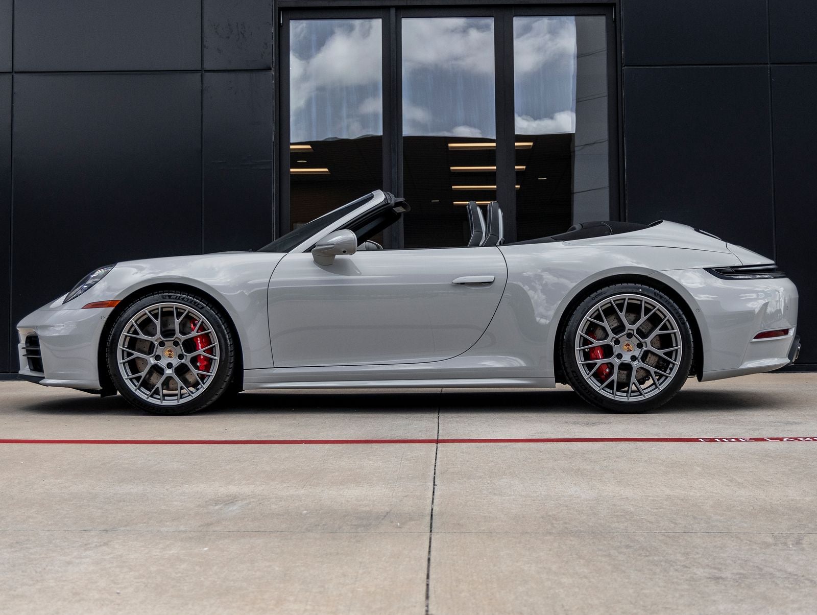 2026 Porsche 911 911 Carrera 4S Cabriolet