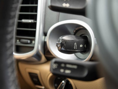 2014 Porsche Cayenne Cayenne Platinum Edition