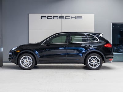 2014 Porsche Cayenne Cayenne Platinum Edition