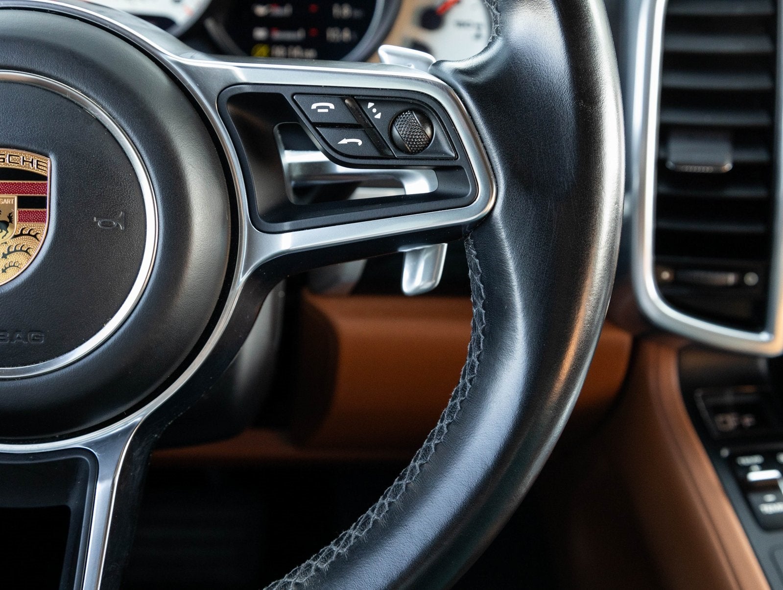 2016 Porsche Cayenne Cayenne