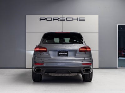 2016 Porsche Cayenne Cayenne