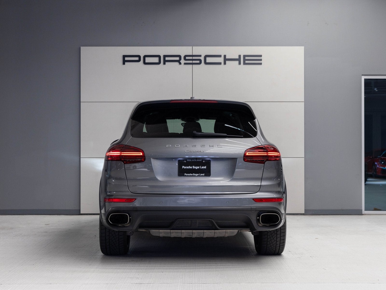 2016 Porsche Cayenne Cayenne