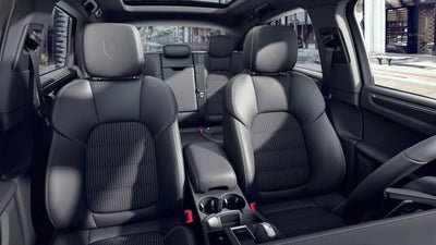 2024 Porsche Macan Macan T (MY24)