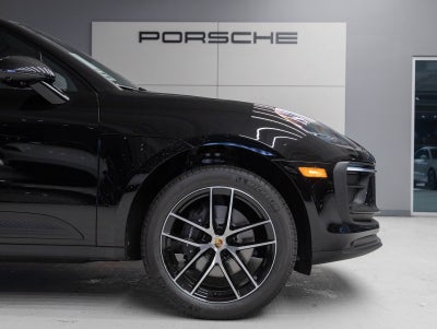 2026 Porsche Macan Macan