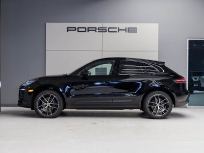 2026 Porsche Macan Macan