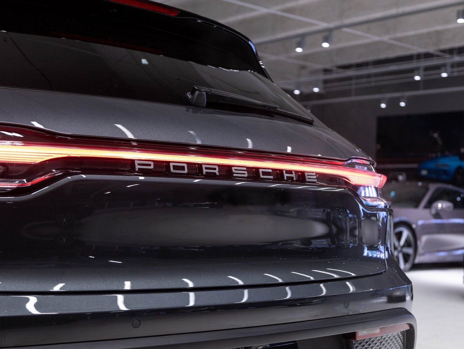 2026 Porsche Macan Macan