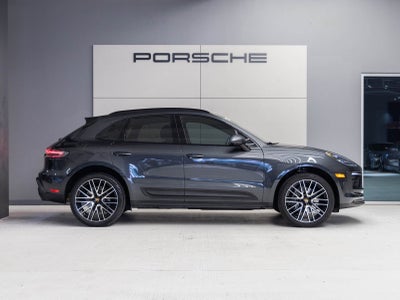 2026 Porsche Macan Macan