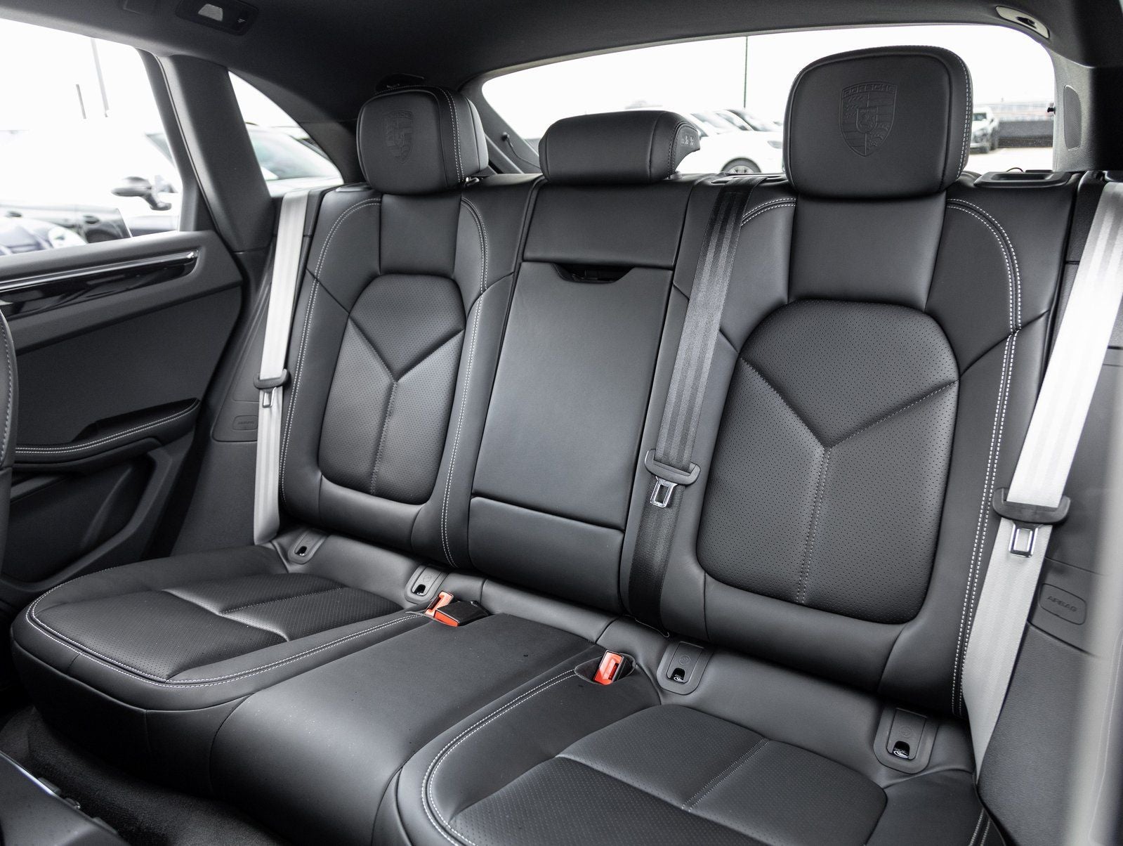 2026 Porsche Macan Macan T