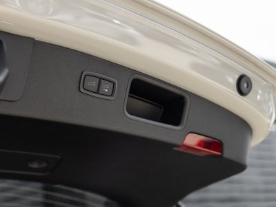 2026 Porsche Macan Macan T