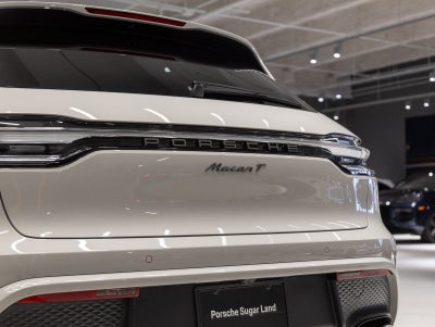2026 Porsche Macan Macan T