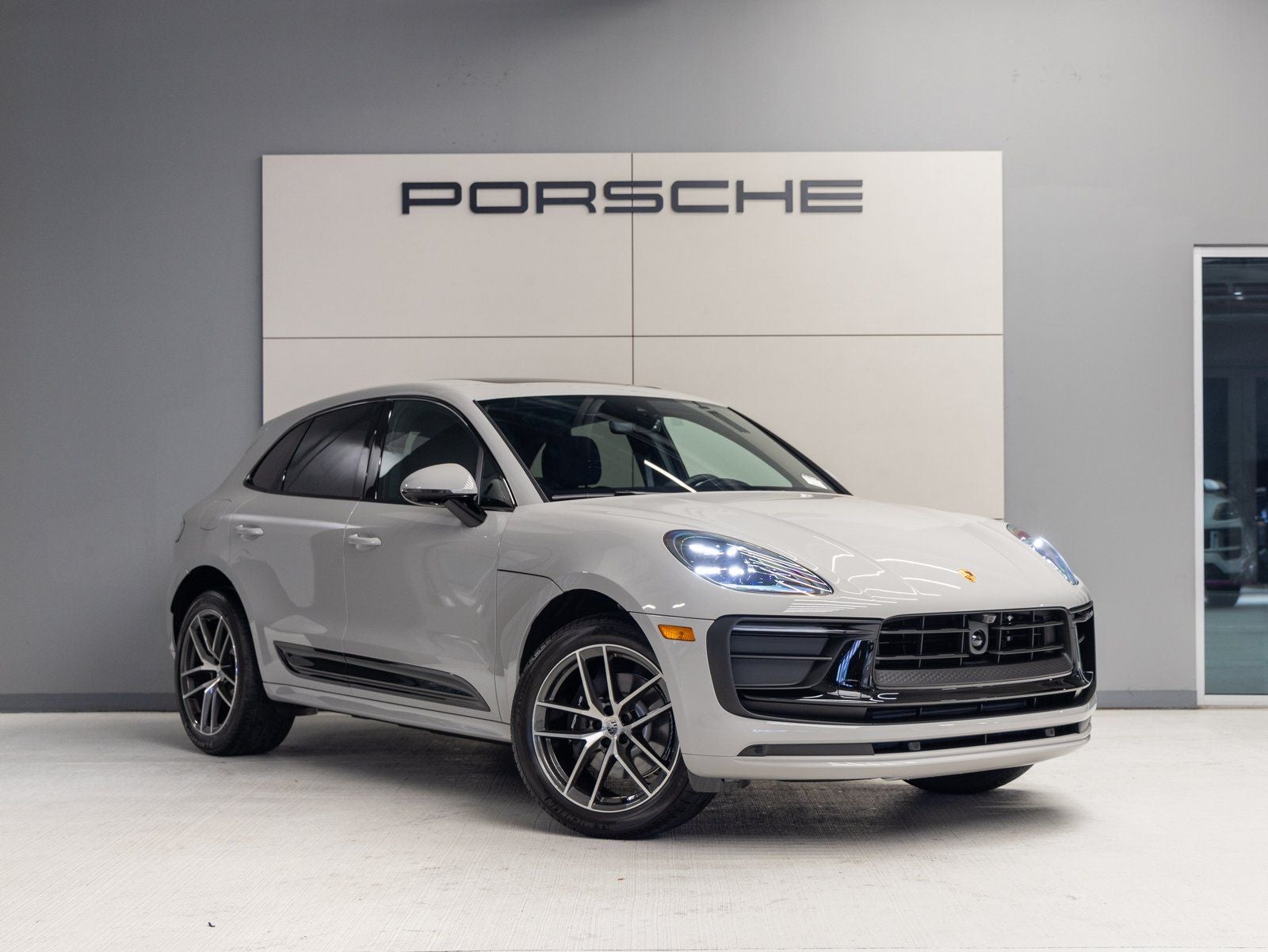 2026 Porsche Macan Macan T