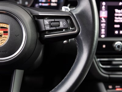 2024 Porsche Macan Macan (MY24)