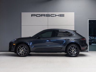 2024 Porsche Macan Macan (MY24)